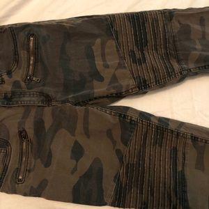 Camo jeans